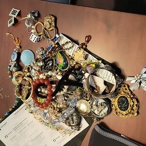 A lot jewelry
